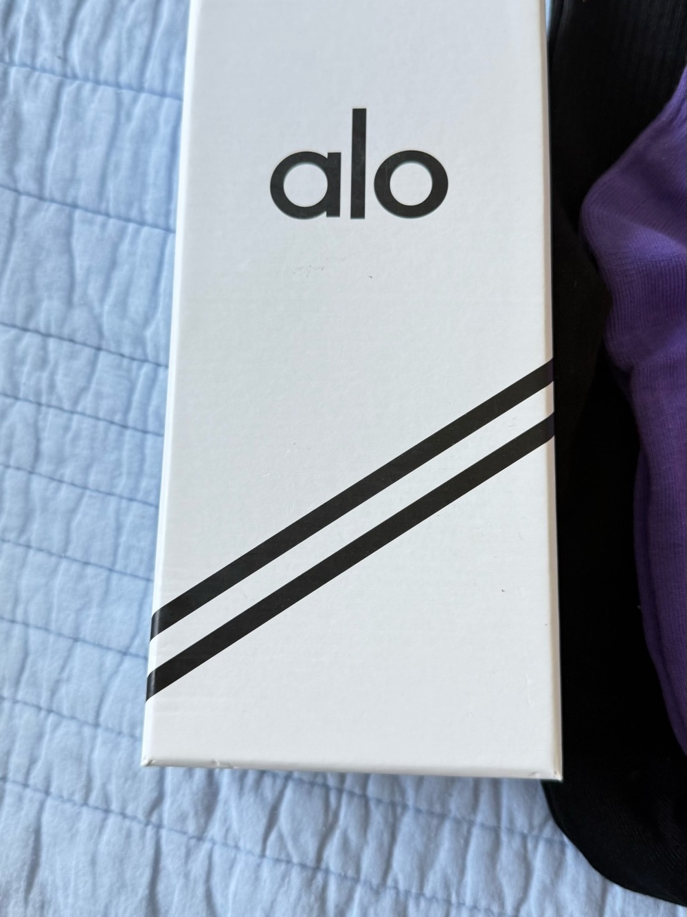 ALO Yoga Men’s Crew Socks Pack — Pink, Blue, Purple, White, Black - Picture 5 of 6